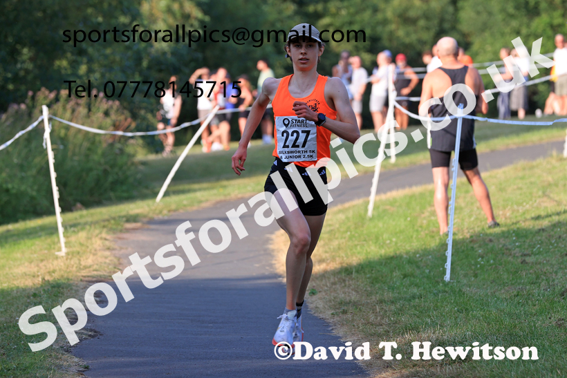 Senior Women and Men V50 plus, 2026 Sunderland 5k, Silksworth, Sunderland. Photo: David T. Hewitson/Sports for All Pics